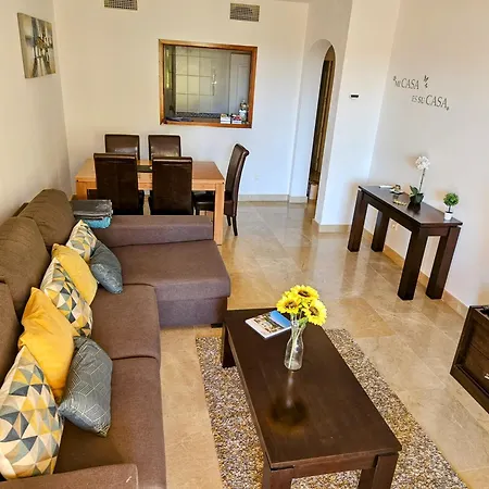 Ground Floor 2 Bed La Duquesa With 5 Pools And Large Terrace *